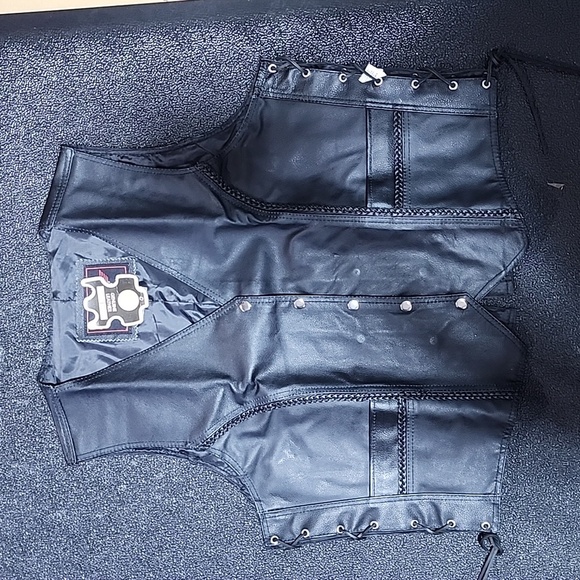 alpha cycle gear Jackets & Blazers - NWT Leather Vest for women